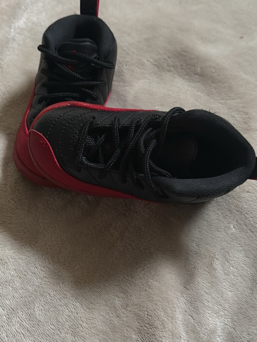 Retro 12 - Picture 3 of 3
